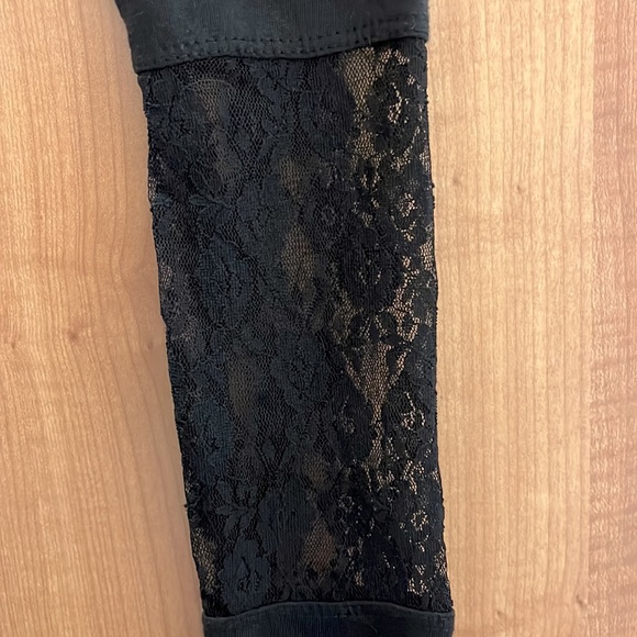 Black Volcom dress with partly lace long sleeves, size XS, soft material - Picture 3 of 3